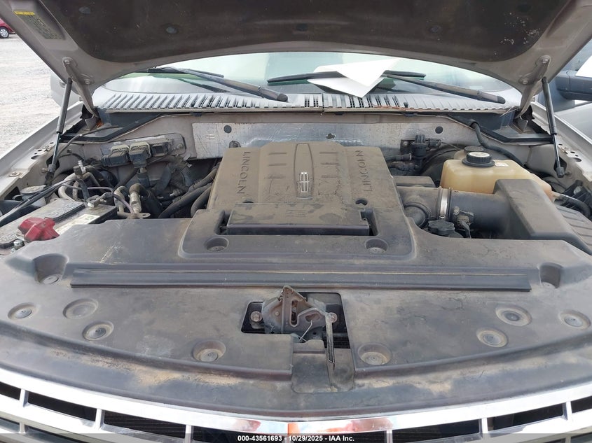 2008 Lincoln Navigator VIN: 5LMFU28508LJ11841 Lot: 43561693