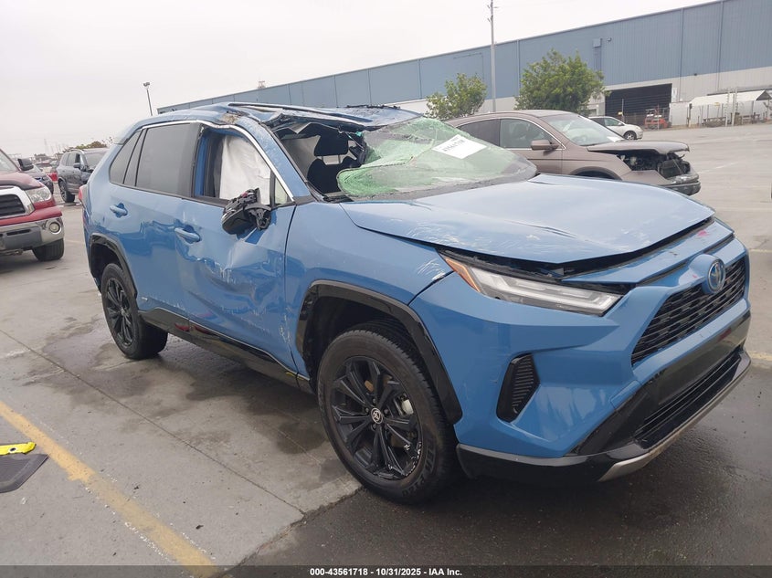TOYOTA RAV4 HYBRID SE