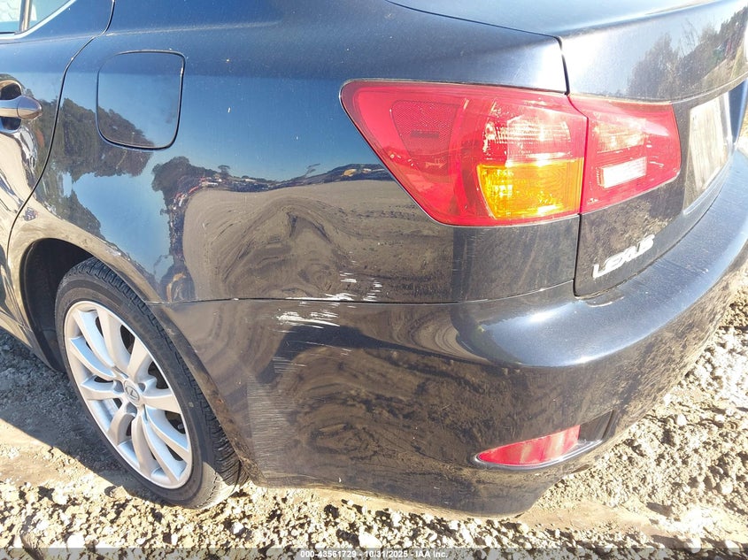 JTHCK262872019839 2007 LEXUS IS photo no. 6