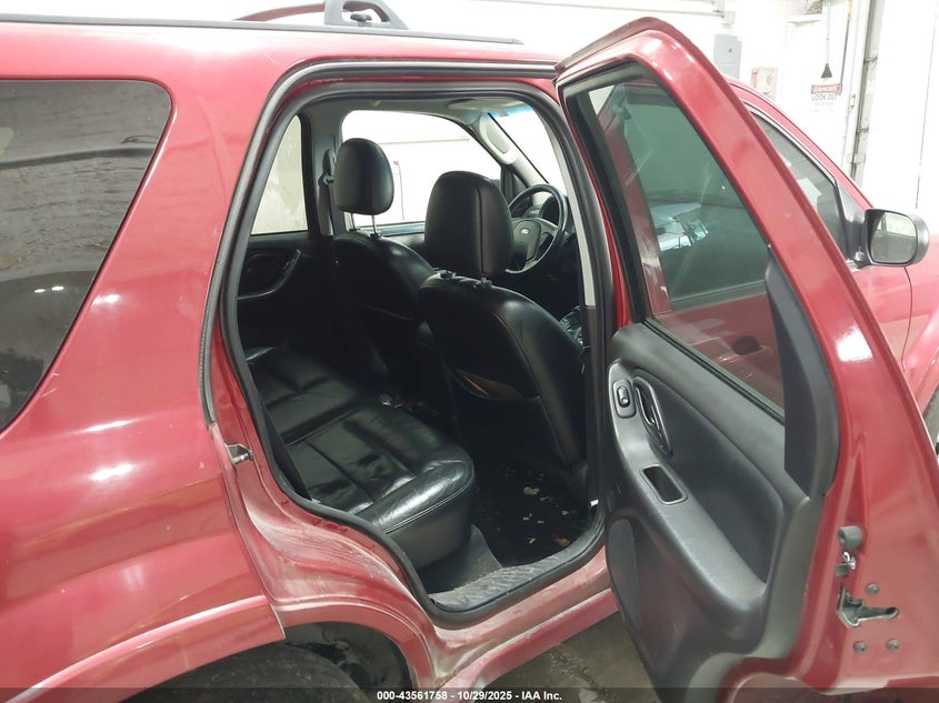 2005 Ford Escape Limited VIN: 1FMYU94165KA66316 Lot: 43561758