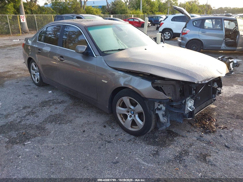 WBANE53557CY07700 2007 BMW 525I auction photo 1