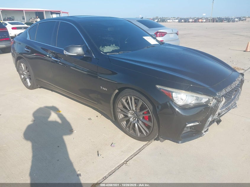 INFINITI Q50 3.0T RED SPORT 400