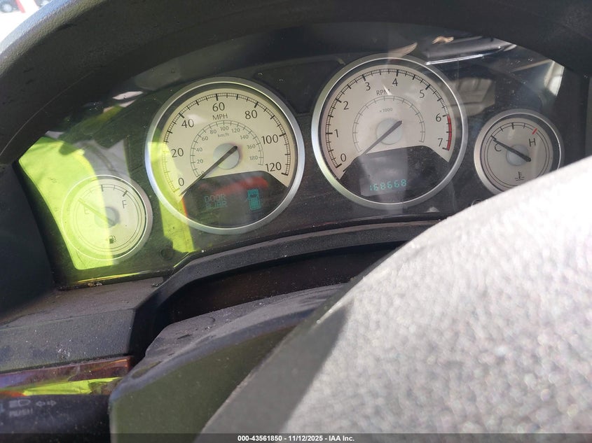 2010 Chrysler Town & Country Touring Plus VIN: 2A4RR8D10AR454572 Lot: 43561850