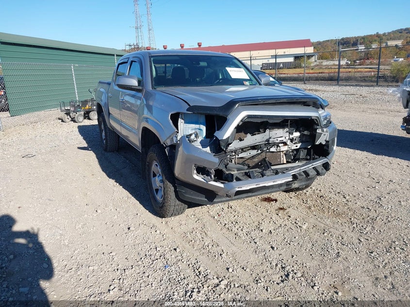 TOYOTA TACOMA SR V6