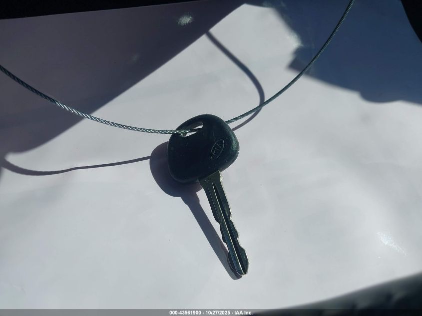 2007 Kia Optima Ex V6 VIN: KNAGE124675117422 Lot: 43561900