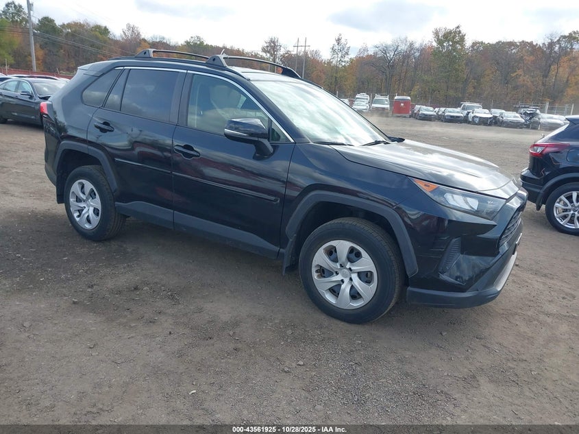 TOYOTA RAV4 LE