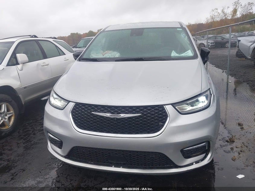 2024 Chrysler Pacifica Touring L VIN: 2C4RC1BG6RR180649 Lot: 43561980