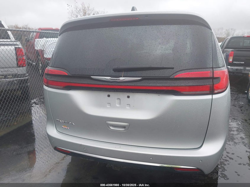 2024 Chrysler Pacifica Touring L VIN: 2C4RC1BG6RR180649 Lot: 43561980