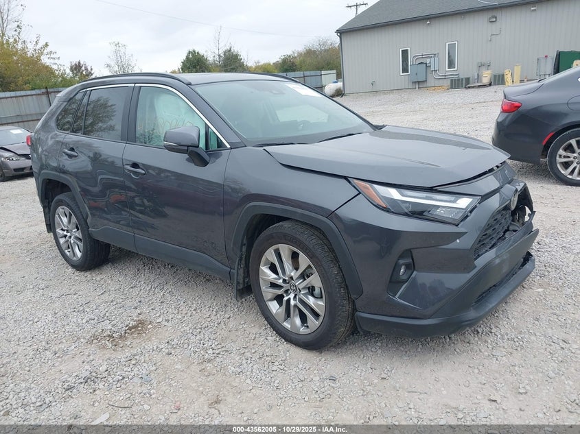TOYOTA RAV4 XLE PREMIUM