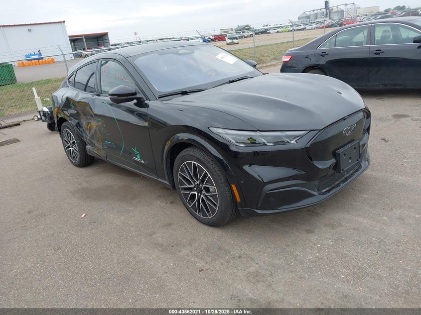 FORD MUSTANG MACH-E PREMIUM