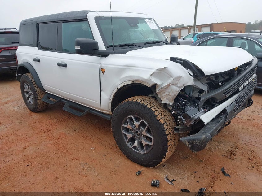 FORD BRONCO BADLANDS