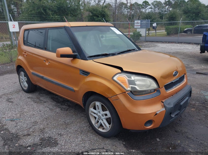 KIA SOUL +
