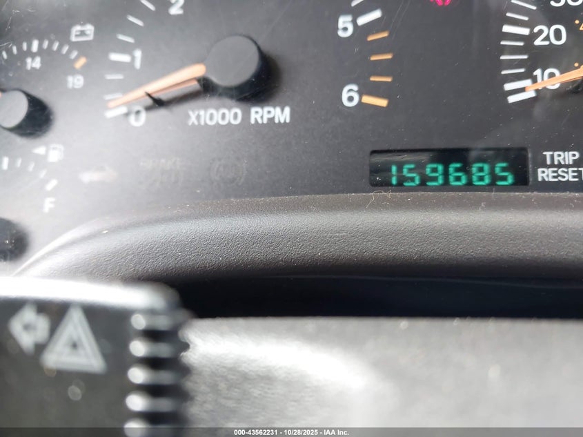 2001 Jeep Cherokee Sport VIN: 1J4FT48S61L550733 Lot: 43562231