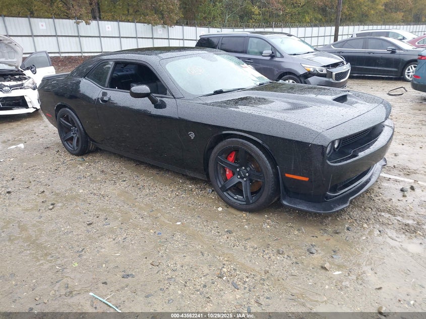 DODGE CHALLENGER SRT HELLCAT