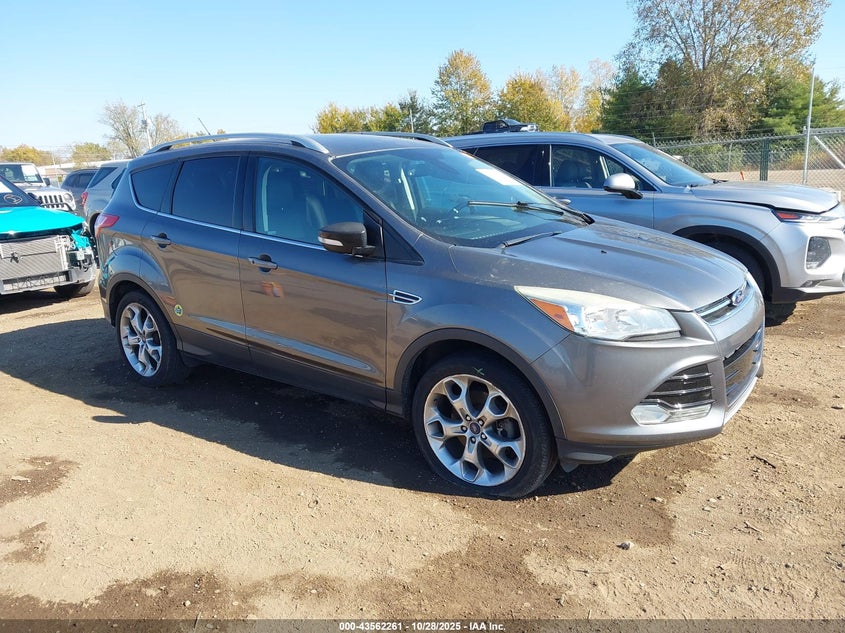 FORD ESCAPE TITANIUM