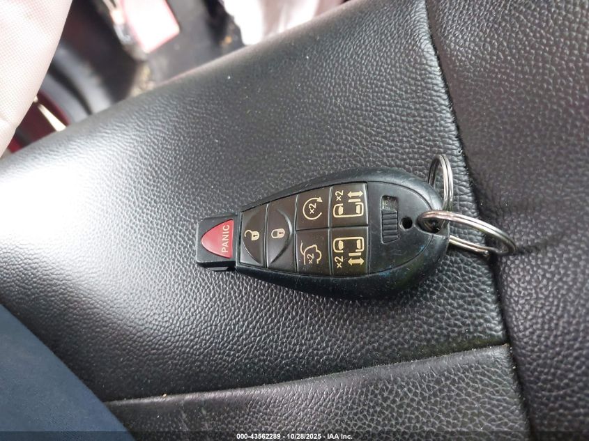 2016 Chrysler Town & Country Touring VIN: 2C4RC1BG7GR207693 Lot: 43562289