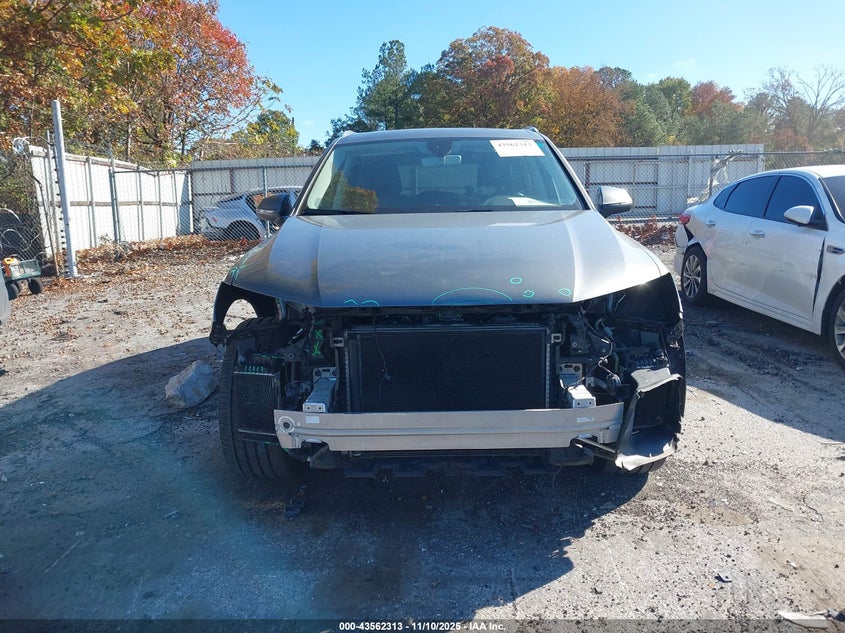 2017 Audi Q7 3.0T Premium VIN: WA1LAAF79HD016314 Lot: 43562313