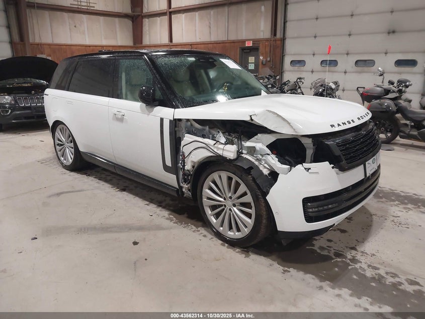 LAND ROVER RANGE ROVER P530 SE