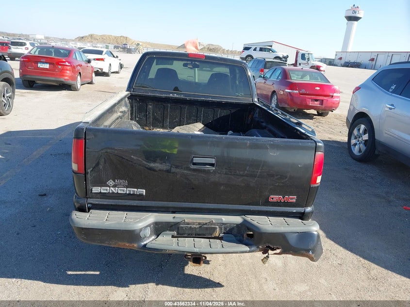 1998 GMC Sonoma Sls VIN: 1GTCS19X8W8539652 Lot: 43562334