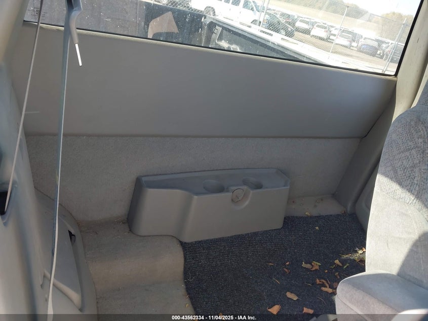 1998 GMC Sonoma Sls VIN: 1GTCS19X8W8539652 Lot: 43562334