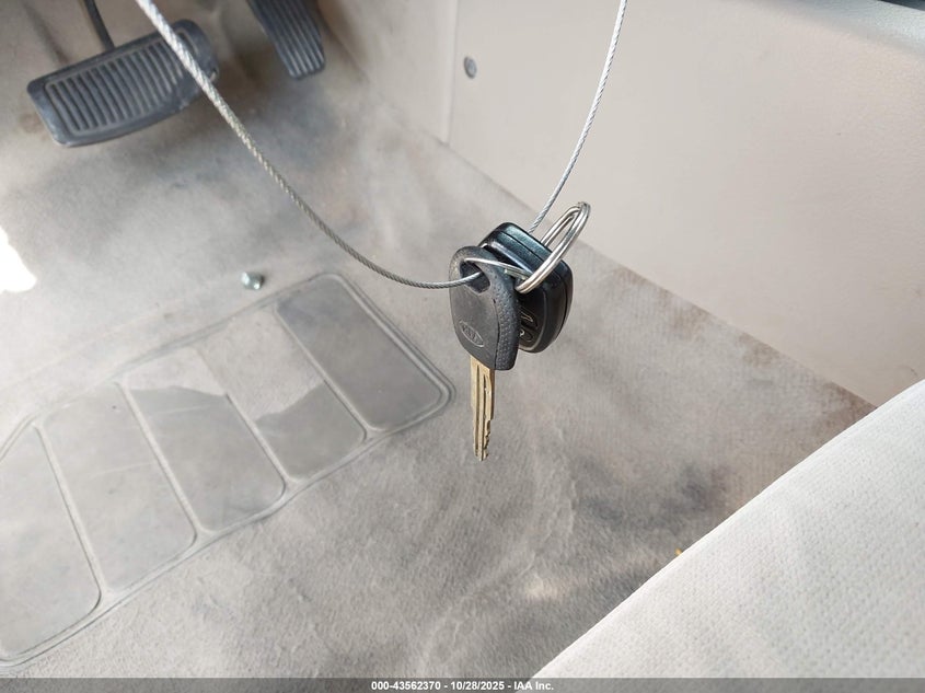 2006 Kia Spectra Ex/Lx/Sx VIN: KNAFE121865266608 Lot: 43562370