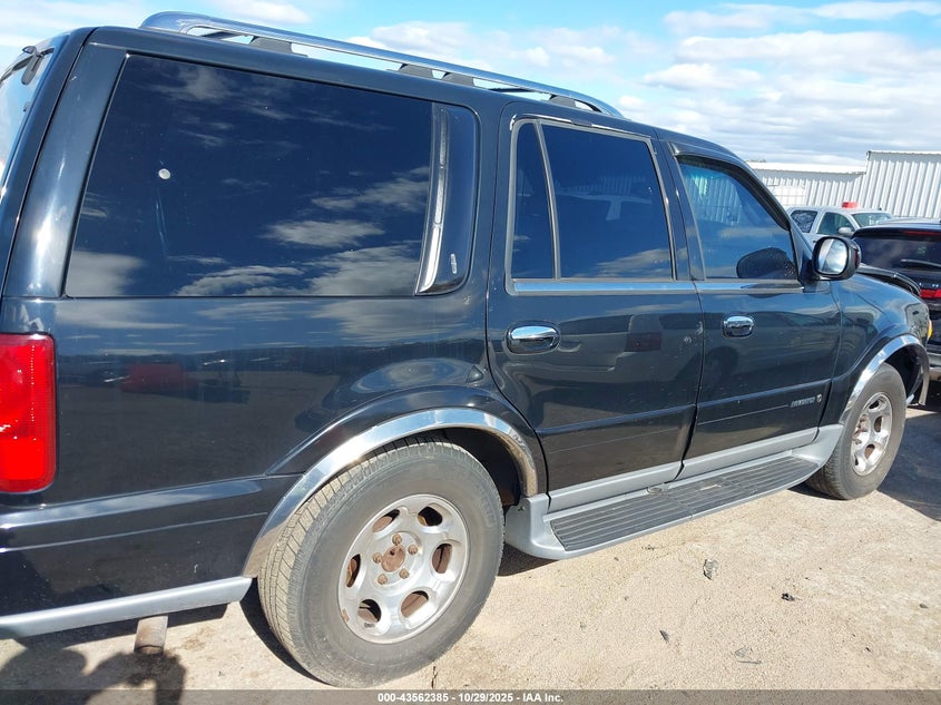 2001 Lincoln Navigator VIN: 5LMFU28A91LJ04177 Lot: 43562385
