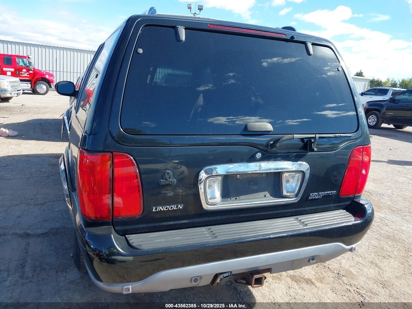 2001 Lincoln Navigator VIN: 5LMFU28A91LJ04177 Lot: 43562385