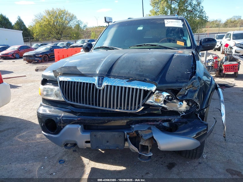 2001 Lincoln Navigator VIN: 5LMFU28A91LJ04177 Lot: 43562385
