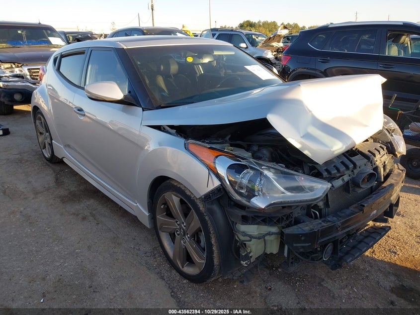 HYUNDAI VELOSTER TURBO W/BLUE