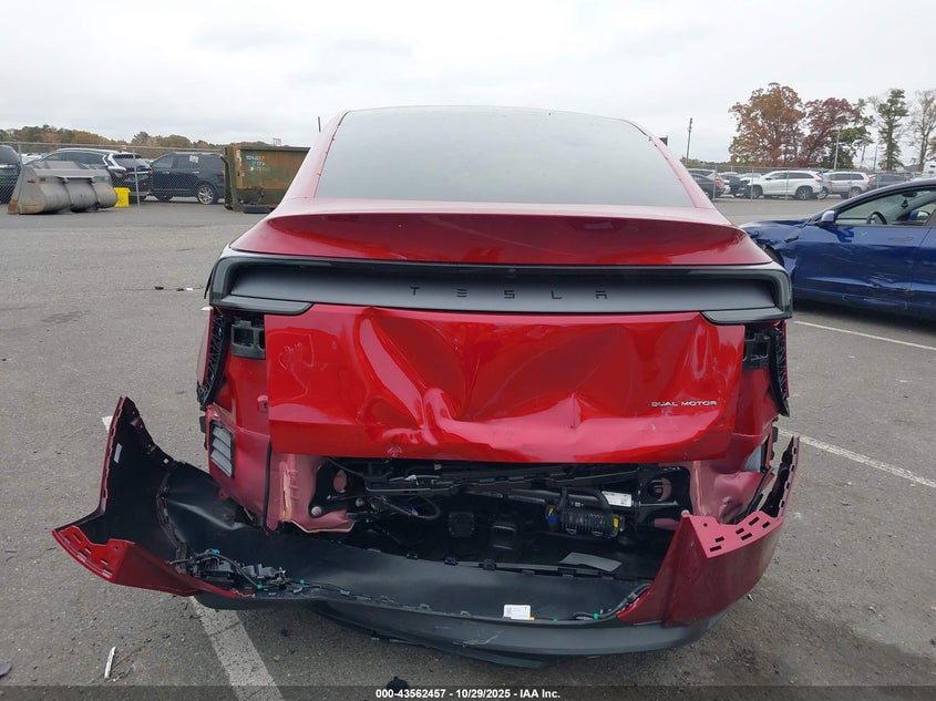 2026 Tesla Model Y Long Range Dual Motor All-Wheel Drive/Long Range Launch Series VIN: 7SAYGDEE9TA446843 Lot: 43562457