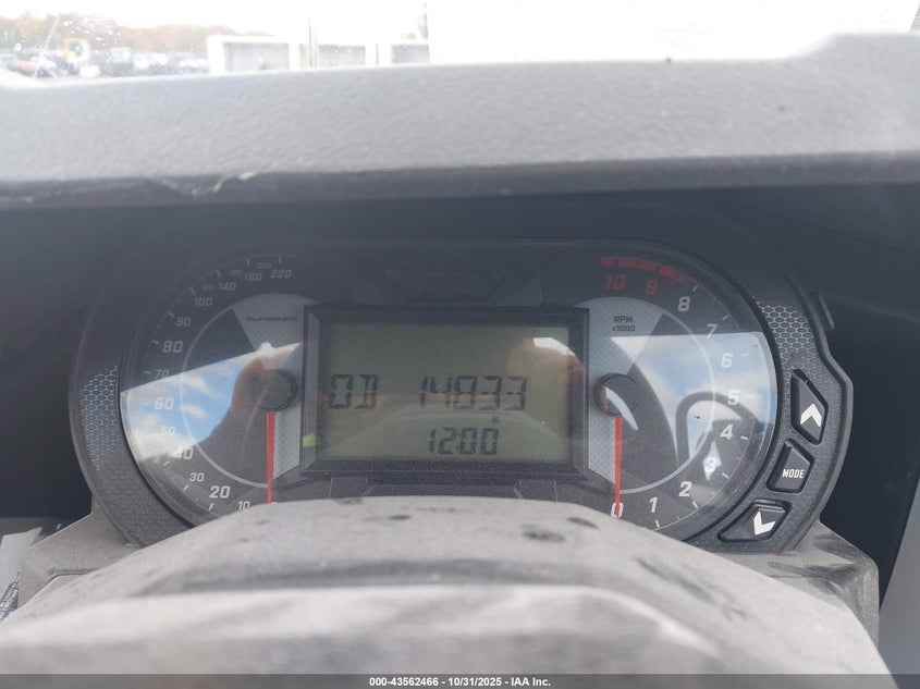 2021 Polaris Slingshot S With Technology Package VIN: 57XAATHD8M8147563 Lot: 43562466