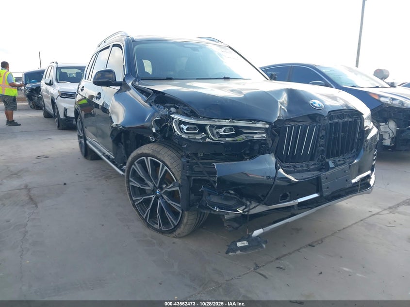 BMW X7 XDRIVE40I