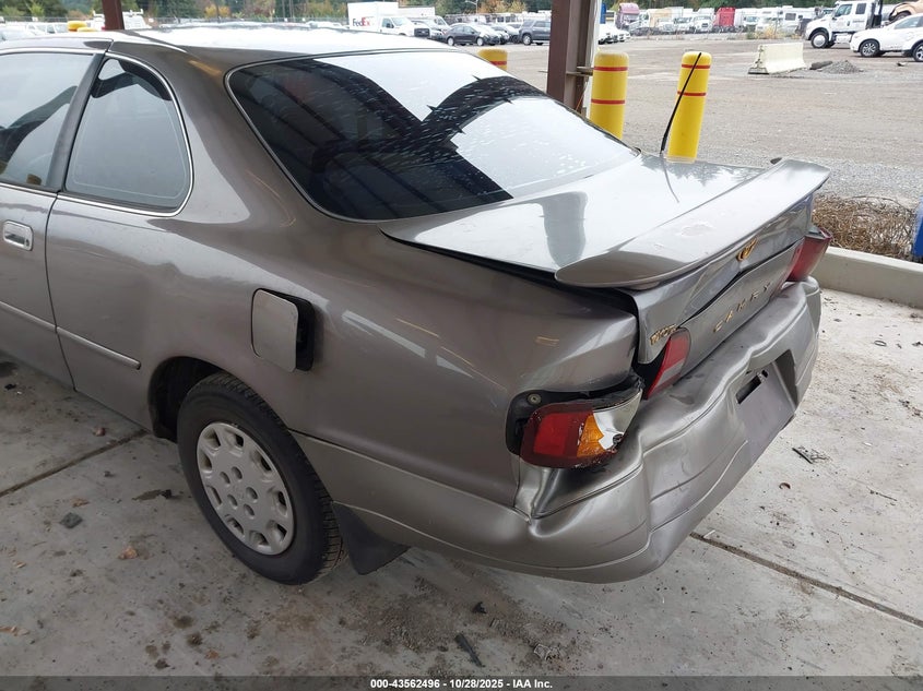 1995 Toyota Camry Le VIN: 4T1SK12C5SU476123 Lot: 43562496