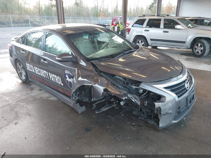 NISSAN ALTIMA 2.5 SV