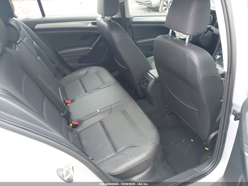 2015 Volkswagen E-Golf Sel Premium VIN: WVWPP7AUXFW907445 Lot: 43562646