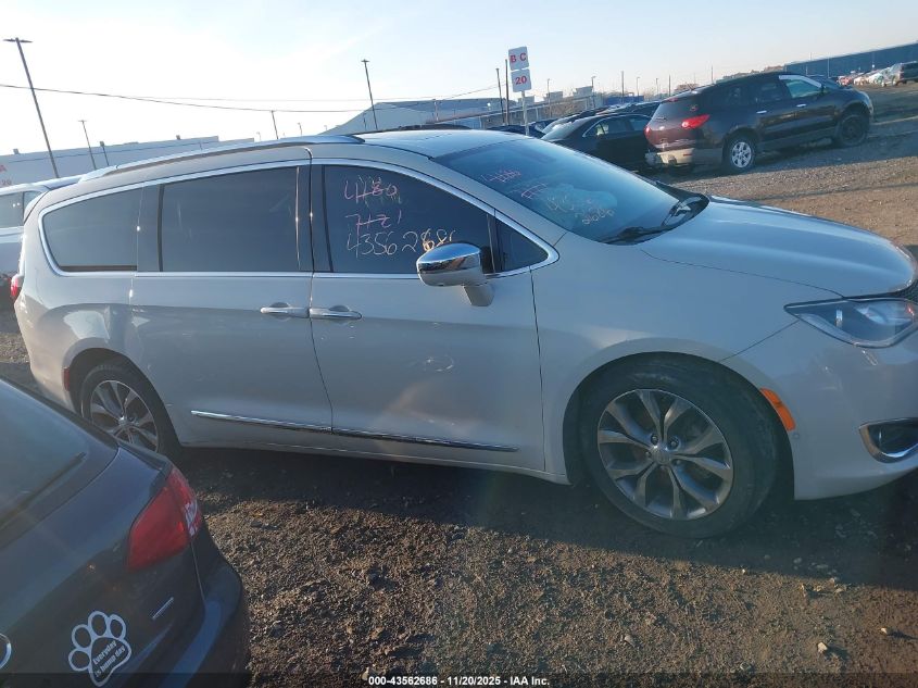 2017 Chrysler Pacifica Limited VIN: 2C4RC1GG2HR564807 Lot: 43562686