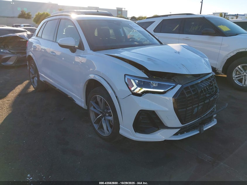 AUDI Q3 PREMIUM PLUS 45 TFSI S LINE QUATTRO TIPTRONIC