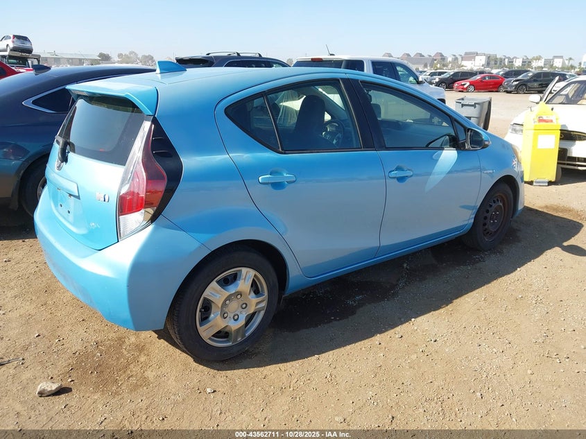 2016 Toyota Prius C One VIN: JTDKDTB32G1122577 Lot: 43562711