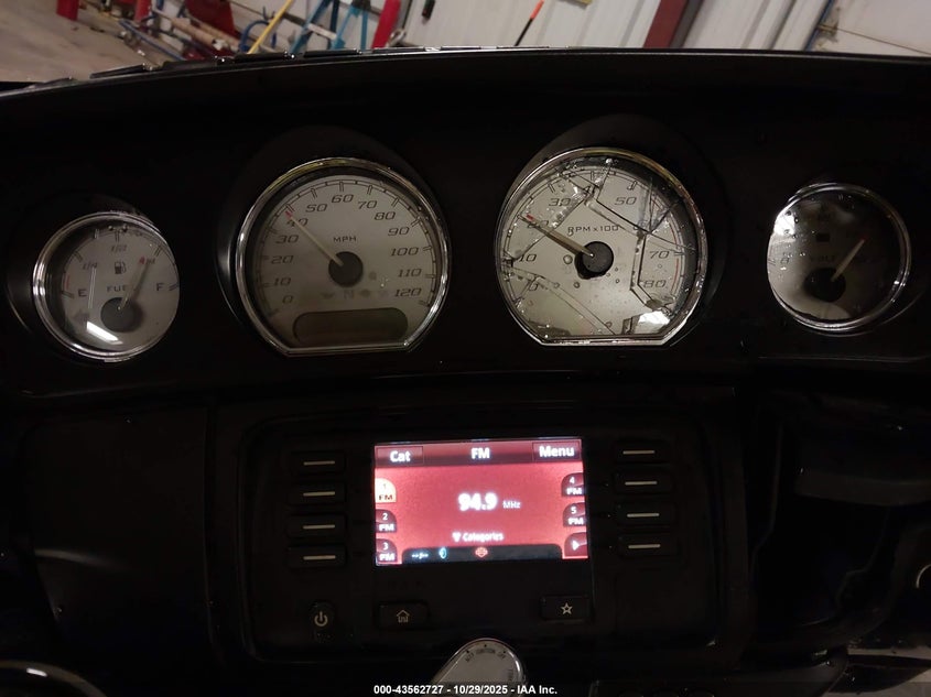 2018 Harley-Davidson Flhx Street Glide VIN: 1HD1KBC14JB670265 Lot: 43562727