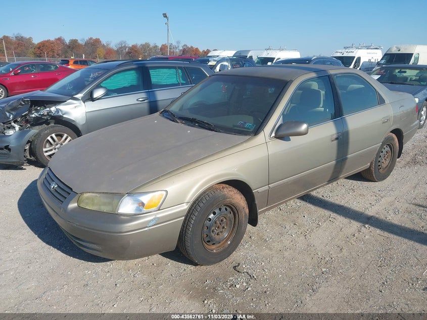 JT2BG22K3X0333066 1999 TOYOTA CAMRY photo no. 2