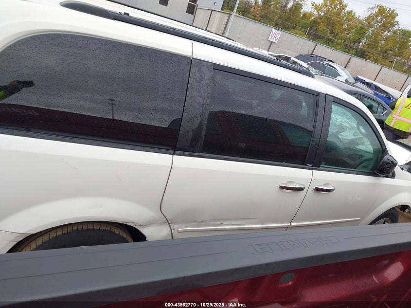 2013 Dodge Grand Caravan Sxt VIN: 2C4RDGCG0DR552266 Lot: 43562770