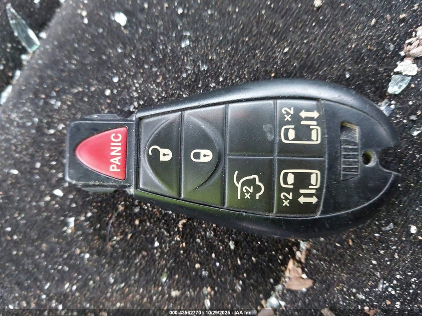 2013 Dodge Grand Caravan Sxt VIN: 2C4RDGCG0DR552266 Lot: 43562770