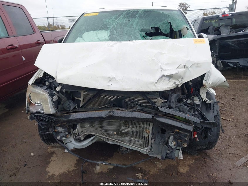 2013 Dodge Grand Caravan Sxt VIN: 2C4RDGCG0DR552266 Lot: 43562770