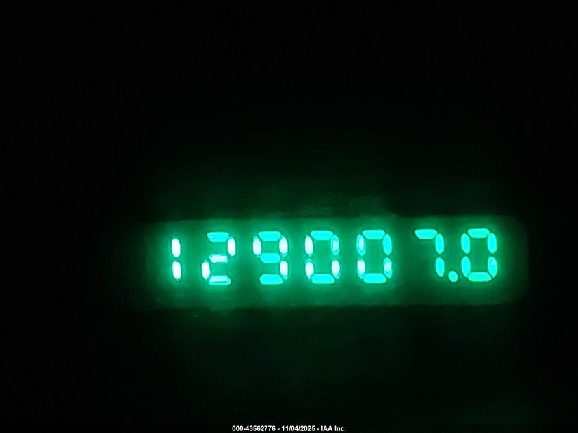 1999 Ford F-250 VIN: 1FTPF28W1XNC28281 Lot: 43562776