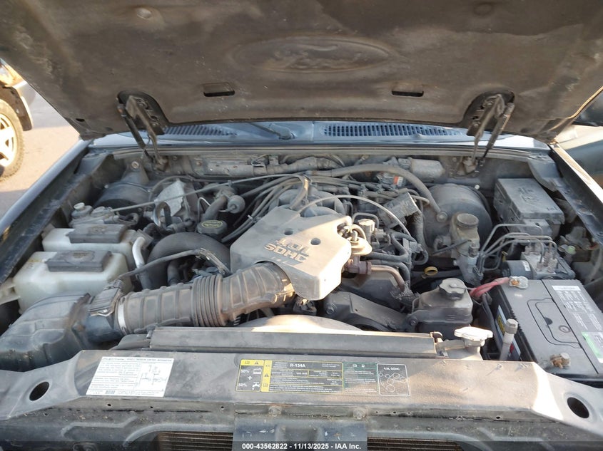 2004 Ford Explorer Sport Trac Adrenalin/Xls/Xlt VIN: 1FMZU77K04UB81204 Lot: 43562822