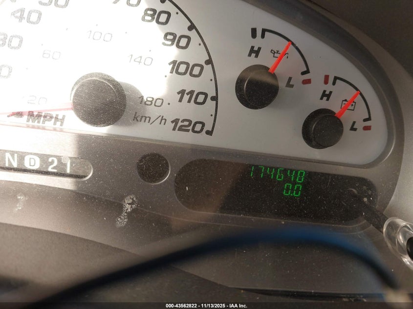 2004 Ford Explorer Sport Trac Adrenalin/Xls/Xlt VIN: 1FMZU77K04UB81204 Lot: 43562822