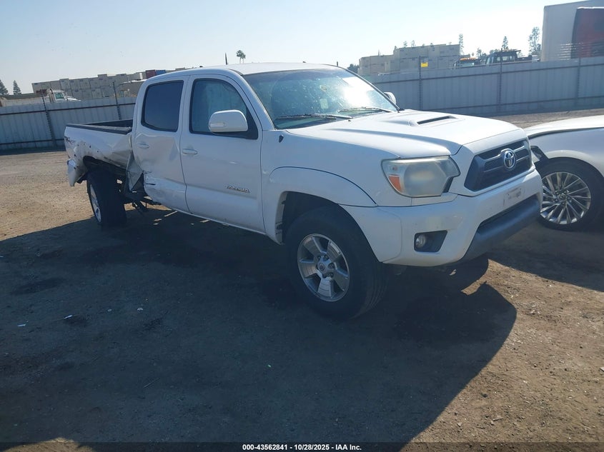 TOYOTA TACOMA BASE V6