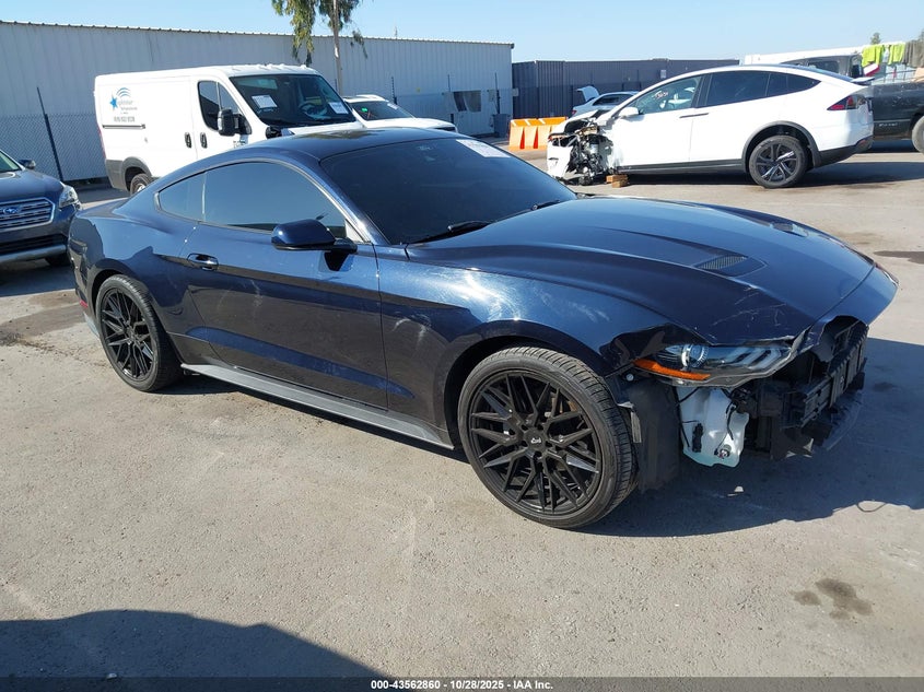 FORD MUSTANG ECOBOOST FASTBACK