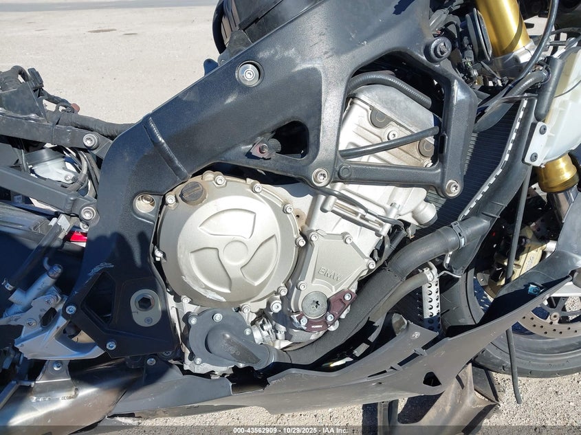 2016 BMW S 1000 Rr VIN: WB10D2106GZ353716 Lot: 43562909