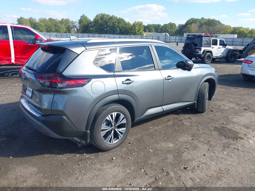 2023 NISSAN ROGUE auction photo 4